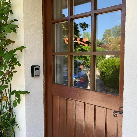 Villa Au Jet De Pierre *