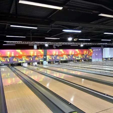 Au Jet De Pierre Villa *