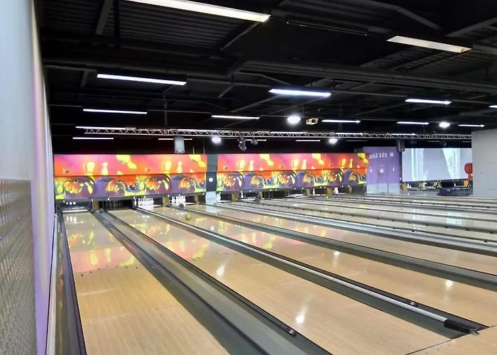 Au Jet De Pierre Villa *